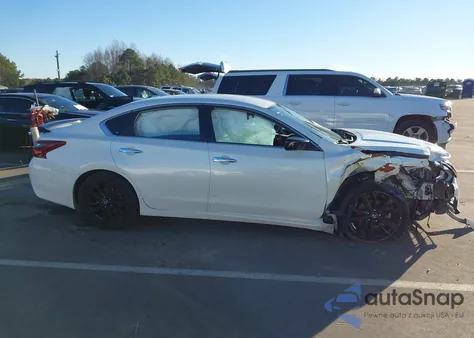 2018 Nissan Altima 2.5 Sr from USA, damaged, VIN 1N4AL3AP1JC252421
